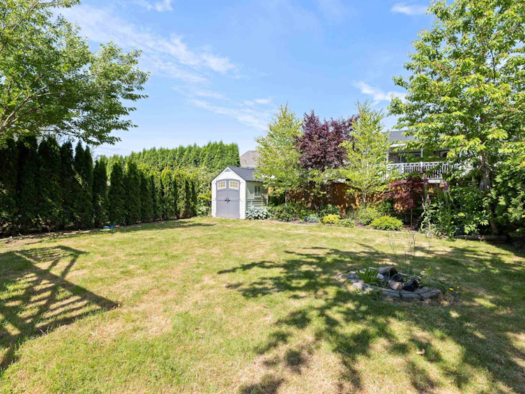8475 Cade Barr Street, Mission, BC, V2V 7K4 - 3