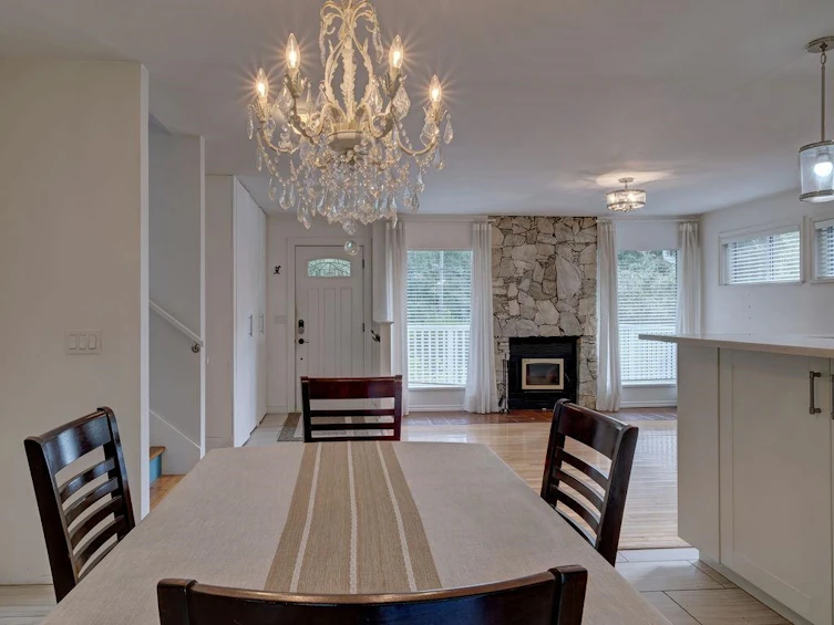 329 Burns Road, Gibsons, BC, V0N 1V8 - 15