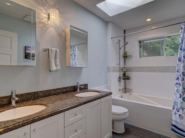 329 Burns Road, Gibsons, BC, V0N 1V8 - 26
