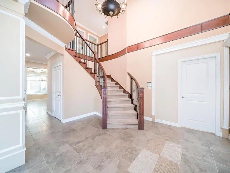 7371 Union Street, Burnaby, BC, V5A 1J1 - 5