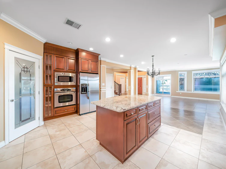 7371 Union Street, Burnaby, BC, V5A 1J1 - 15