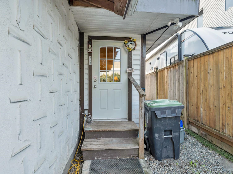 27192 26 Avenue, Langley, BC, V4W 3N6 - 5