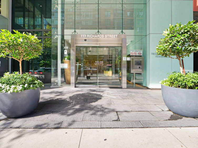 4201-777 Richards Street, Vancouver, BC, V6B 0M6 - 3