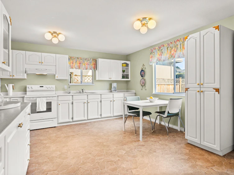 8140 Robinson Road, Richmond, BC, V6Y 1B4 - 9