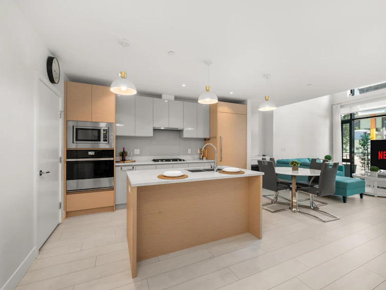 8573 Rivergrass Drive, Vancouver, BC, V5S 0J7 - 8