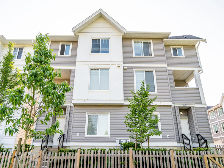 28-8033 166b Street, Surrey, BC, V4N 0G7