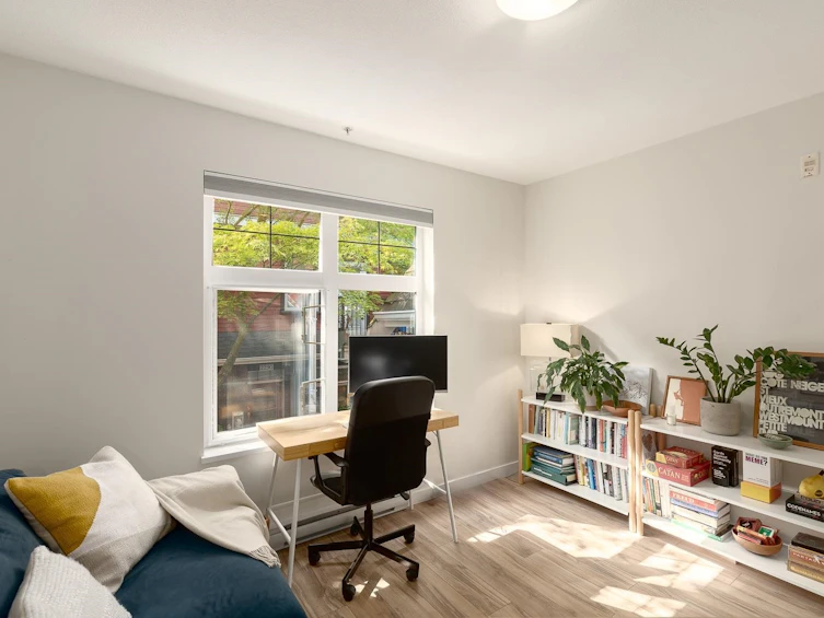 2272 St. George Street, Vancouver, BC, V5T 3R2 - 16