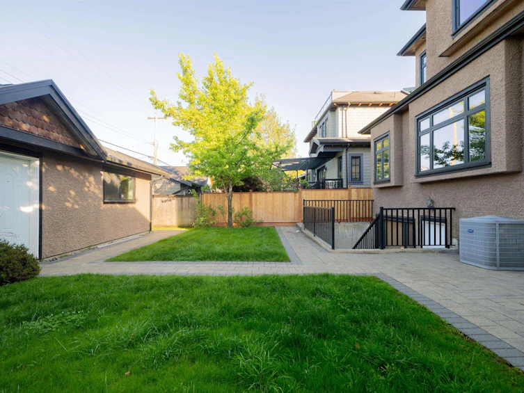 3450 Puget Drive, Vancouver, BC, V6L 2T5 - 36