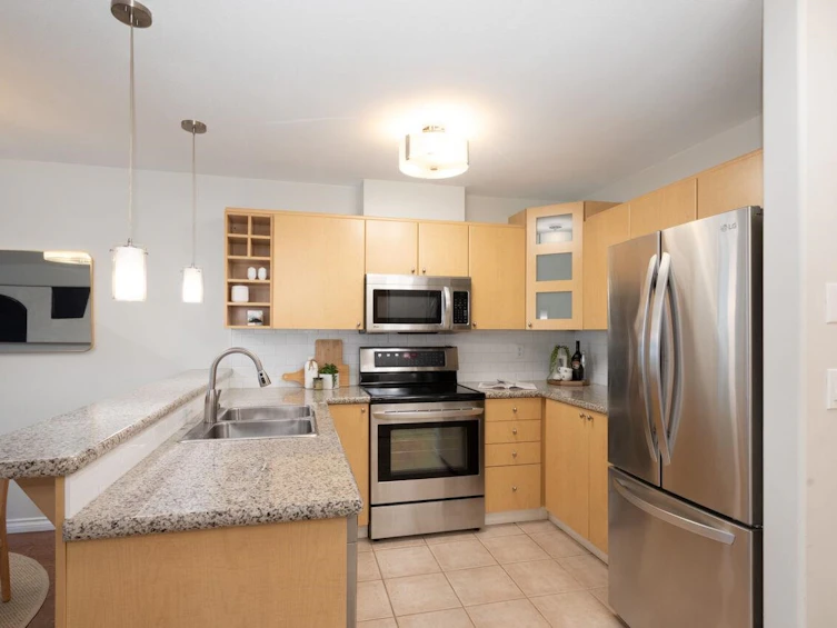 108-3136 St Johns Street, Port Moody, BC, V3H 5E4 - 9