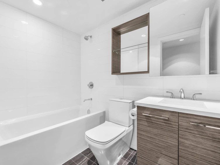 601-7488 Lansdowne Road, Richmond, BC, V7C 0B9 - 12