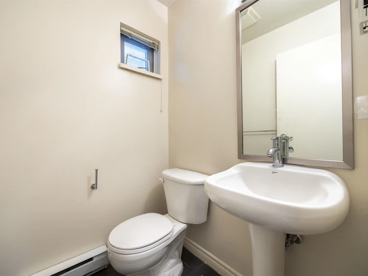 46-6878 Southpoint Drive, Burnaby, BC, V3N 5E4 - 19