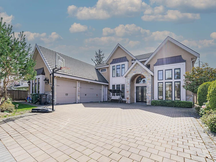 3388 Newmore Avenue, Richmond, BC, V7C 1M6