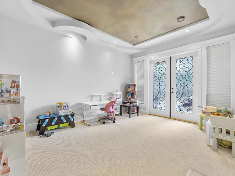 3388 Newmore Avenue, Richmond, BC, V7C 1M6 - 17