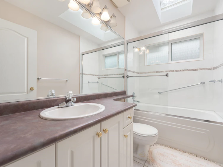4660 Blair Drive, Richmond, BC, V6X 4C1 - 15
