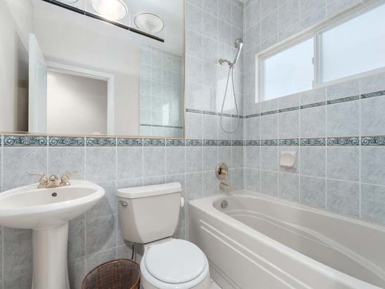 4660 Blair Drive, Richmond, BC, V6X 4C1 - 23