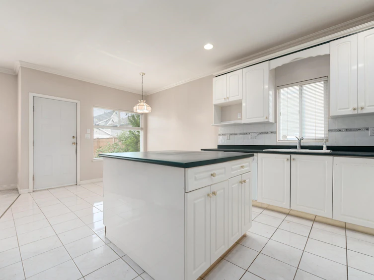4660 Blair Drive, Richmond, BC, V6X 4C1 - 8