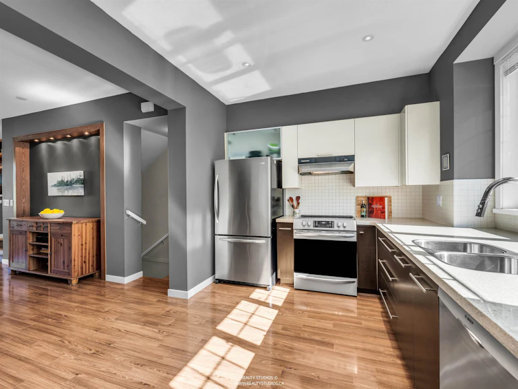 1712 E 20th Avenue, Vancouver, BC, V5N 0A2 - 6