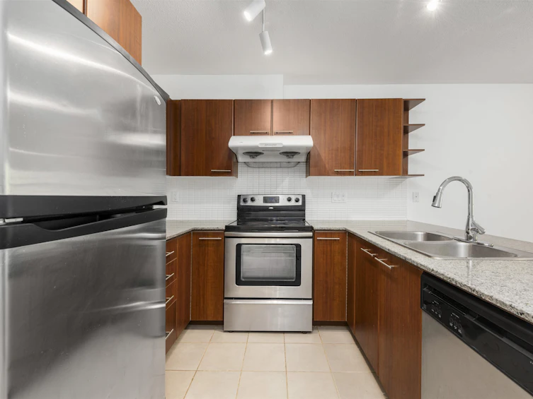 309-4768 Brentwood Drive, Burnaby, BC, V5C 0C7 - 7