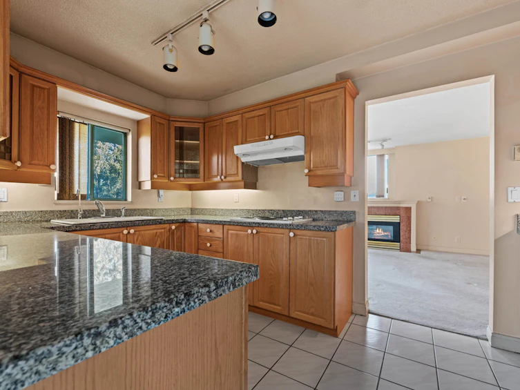 7A-338 Taylor Way, West Vancouver, BC, V7T 2Y1 - 16