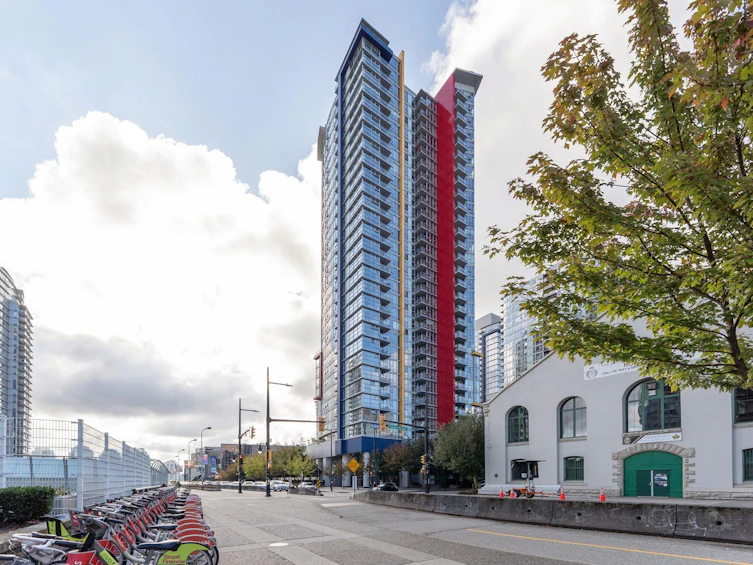 1001-602 Citadel Parade, Vancouver, BC, V6B 1X2 - 2