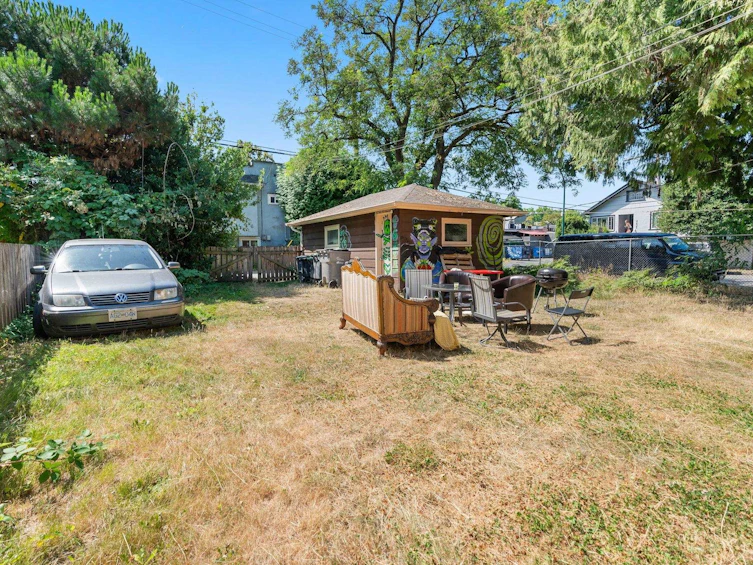 3192 W 8th Avenue, Vancouver, BC, V6K 2C3 - 22