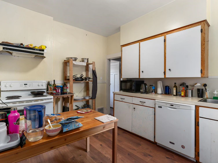 3192 W 8th Avenue, Vancouver, BC, V6K 2C3 - 9
