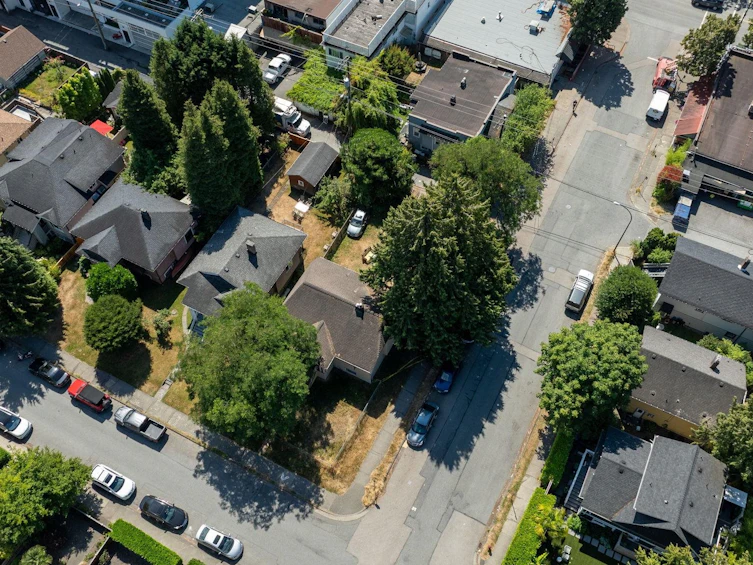 3192 W 8th Avenue, Vancouver, BC, V6K 2C3 - 27
