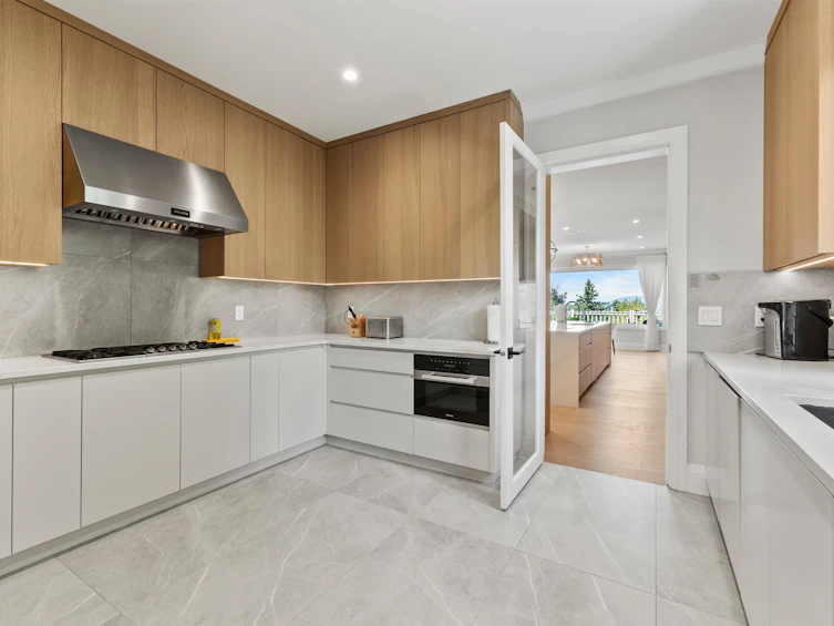 5747 Newton Wynd, Vancouver, BC, V6T 1H6 - 11