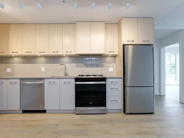 111-4933 Clarendon Street, Vancouver, BC, V5R 3J3 - 6
