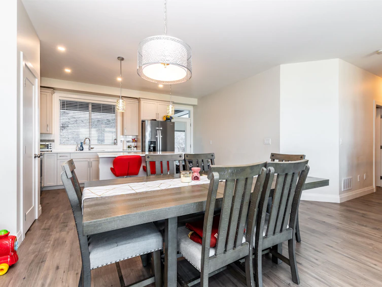 47190 Sylvan Drive, Chilliwack, BC, V2R 0R8 - 9