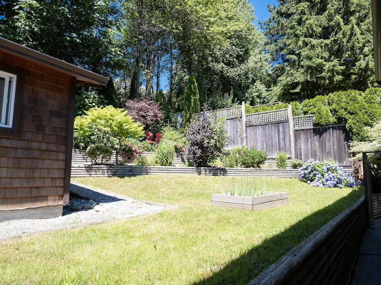 485 Abbs Road, Gibsons, BC, V0N 1V0 - 36