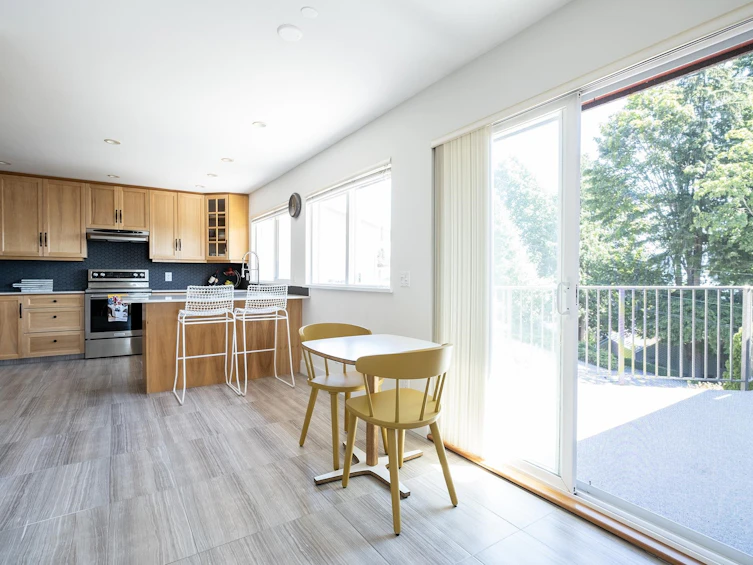 485 Abbs Road, Gibsons, BC, V0N 1V0 - 8