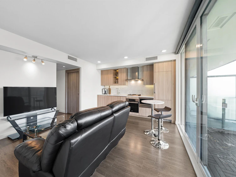 1804-89 Nelson Street, Vancouver, BC, V6Z 0E7 - 5