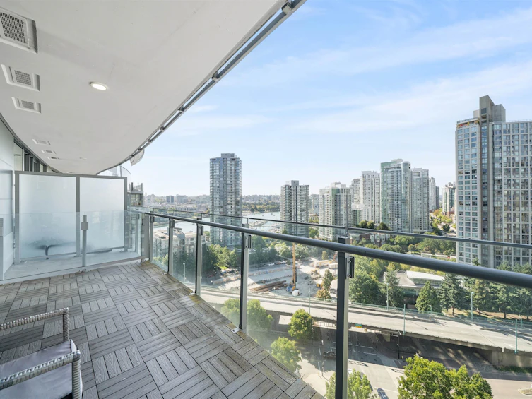 1804-89 Nelson Street, Vancouver, BC, V6Z 0E7 - 14