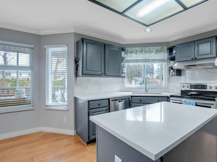 6960 143a Street, Surrey, BC, V3W 0E3 - 25