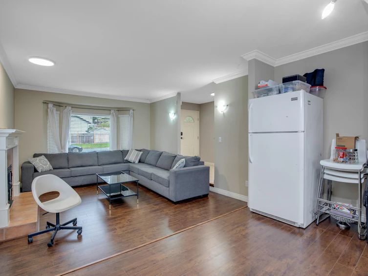 6960 143a Street, Surrey, BC, V3W 0E3 - 10