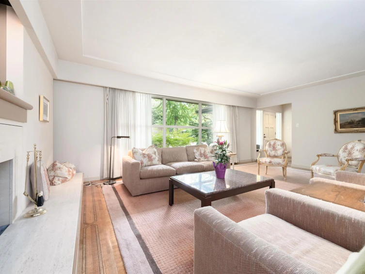 6297 Mackenzie Street, Vancouver, BC, V6N 1H4 - 5