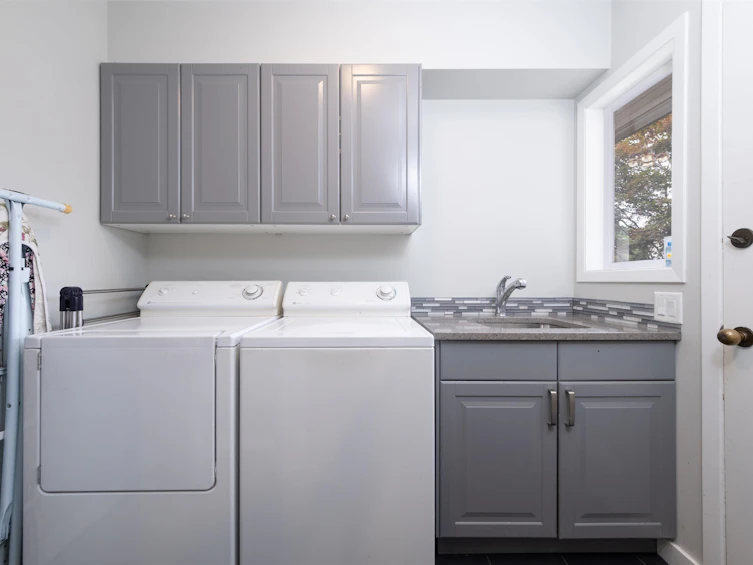 6297 Mackenzie Street, Vancouver, BC, V6N 1H4 - 16