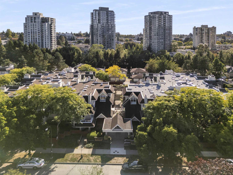 310-3638 Rae Avenue, Vancouver, BC, V5R 2P5 - 13