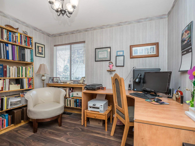 2245 Foothills Court, Abbotsford, BC, V3G 1E1 - 12