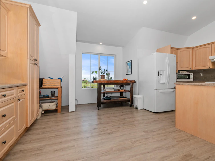 6050 Chadsey Road, Chilliwack, BC, V2R 4P2 - 21