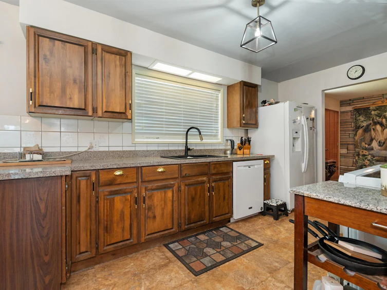 6050 Chadsey Road, Chilliwack, BC, V2R 4P2 - 12