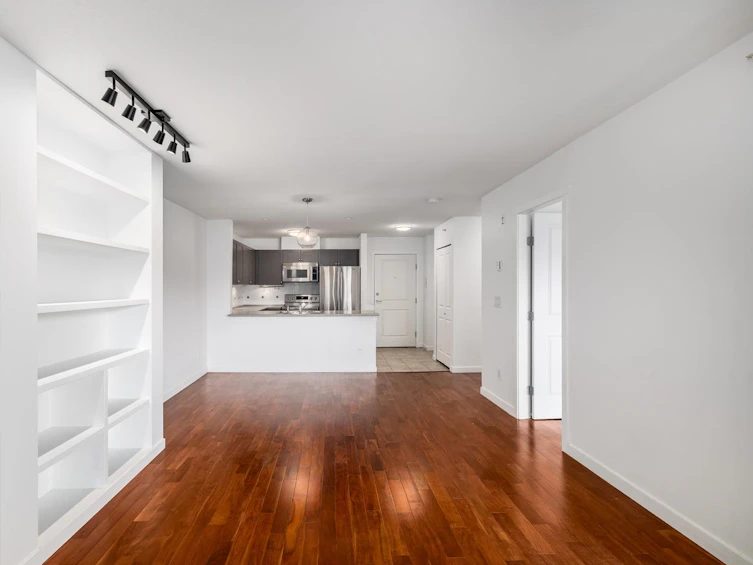 409-183 W 23rd Street, North Vancouver, BC, V7M 2B1 - 9