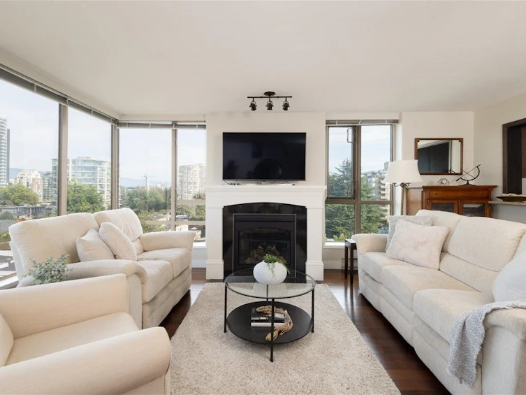 802-1405 W 12th Avenue, Vancouver, BC, V6H 1M6 - 2