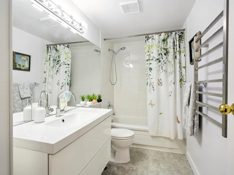 303-7700 Gilbert Road, Richmond, BC, V7C 3W2 - 24
