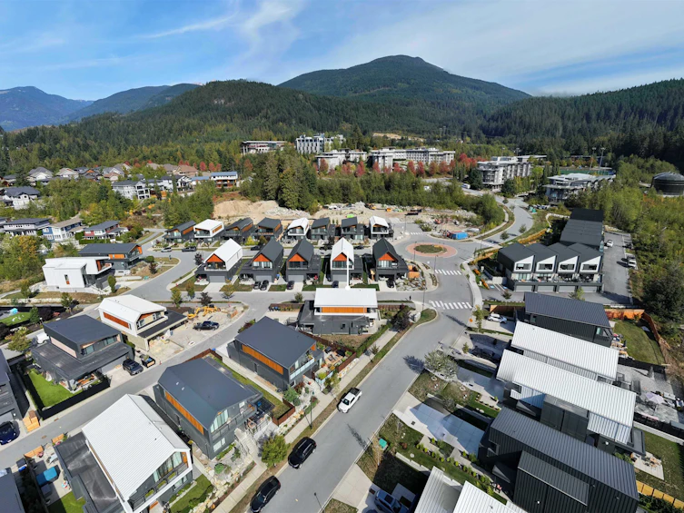 2979 Huckleberry Drive, Squamish, BC, V8B 1B2 - 28