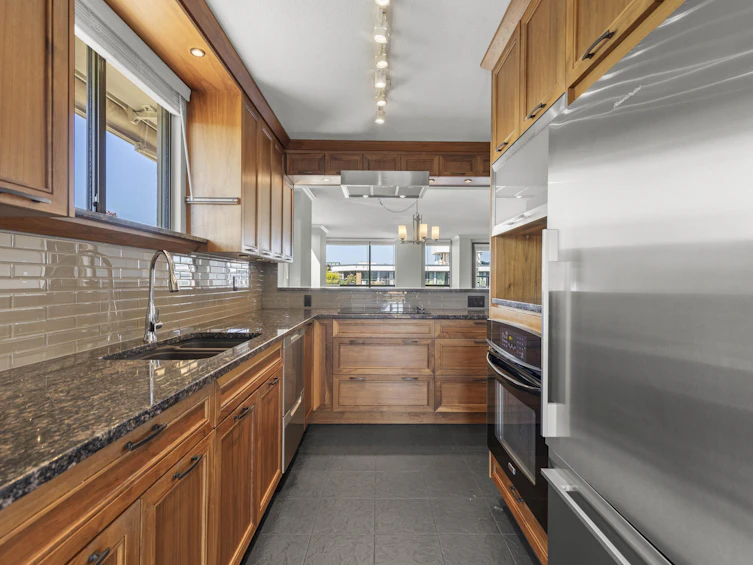 1103-2288 Pine Street, Vancouver, BC, V6J 5G4 - 7