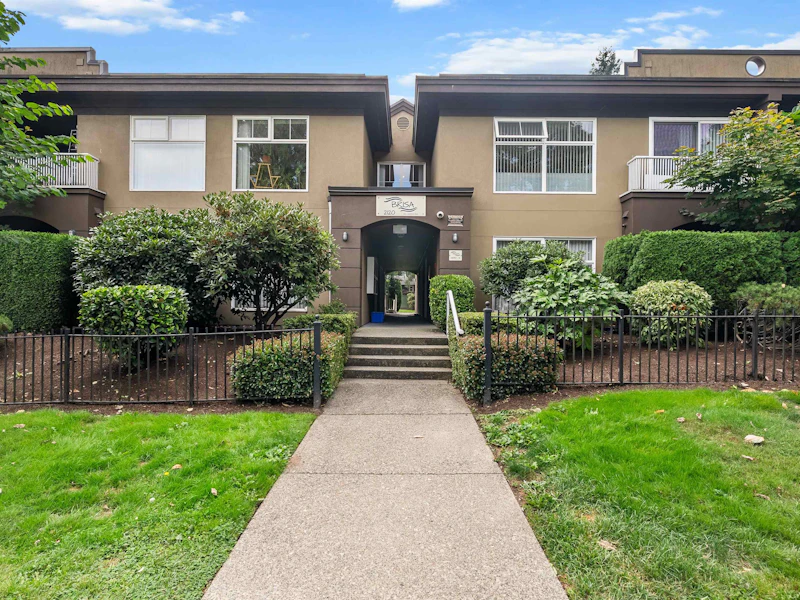 8 - 2120 Central Avenue, Port Coquitlam BC V3C 1V5