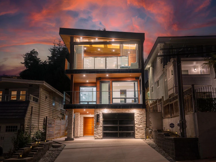 14857 Buena Vista, Surrey, BC, V4B 1X3