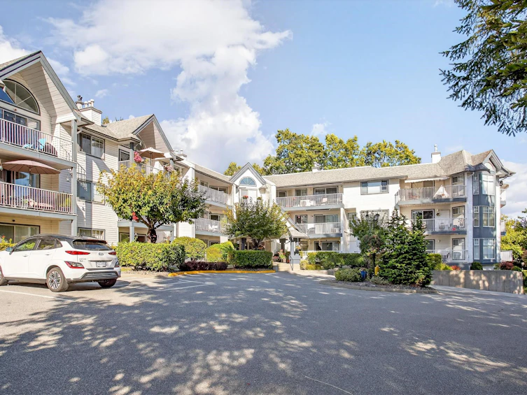 301-11601 227 Street, Maple Ridge, BC, V2X 0J7 - 2